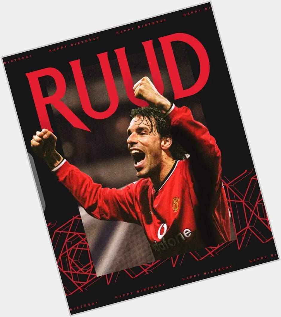 Happy birthday to a United legend have a great day, Ruud van Nistelrooy! 