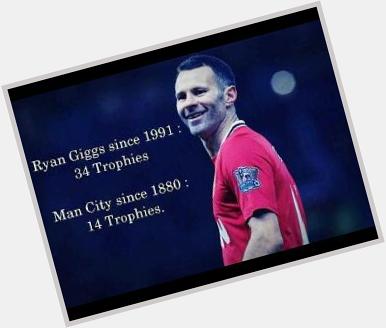 Happy birthday for Ryan Giggs, asissten manajer Manchester United. 