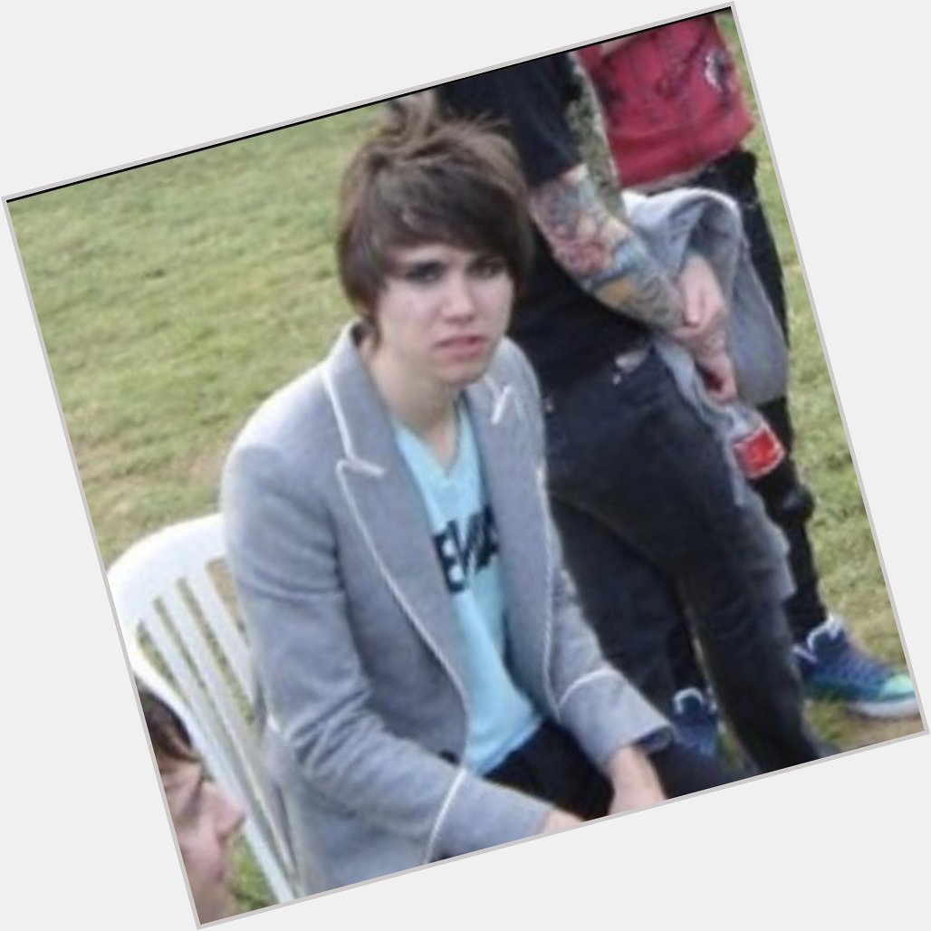 HAPPY BIRTHDAY RYAN ROSS I BLAME YOU FOR EVERYTHING 