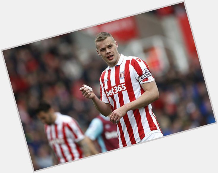 A big happy 30th birthday to our captain, Ryan Shawcross.  