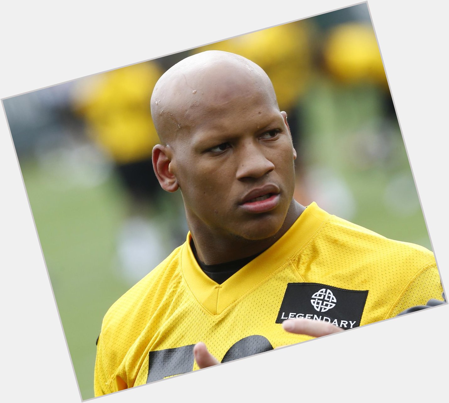 Happy 23rd birthday to the one and only Ryan Shazier! Congratulations 
