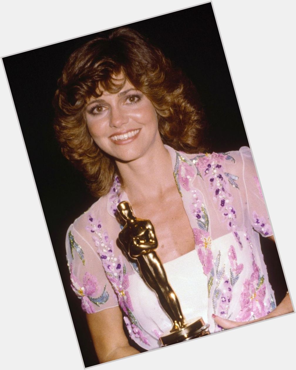 Happy birthday to one of Oscar\s elite group of two-time Best Actress winners, Sally Field!! 