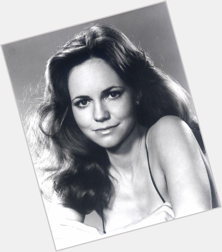 Happy 71st birthday to the amazing two-time Oscar winner, Sally Field! We like you, we really like you! 