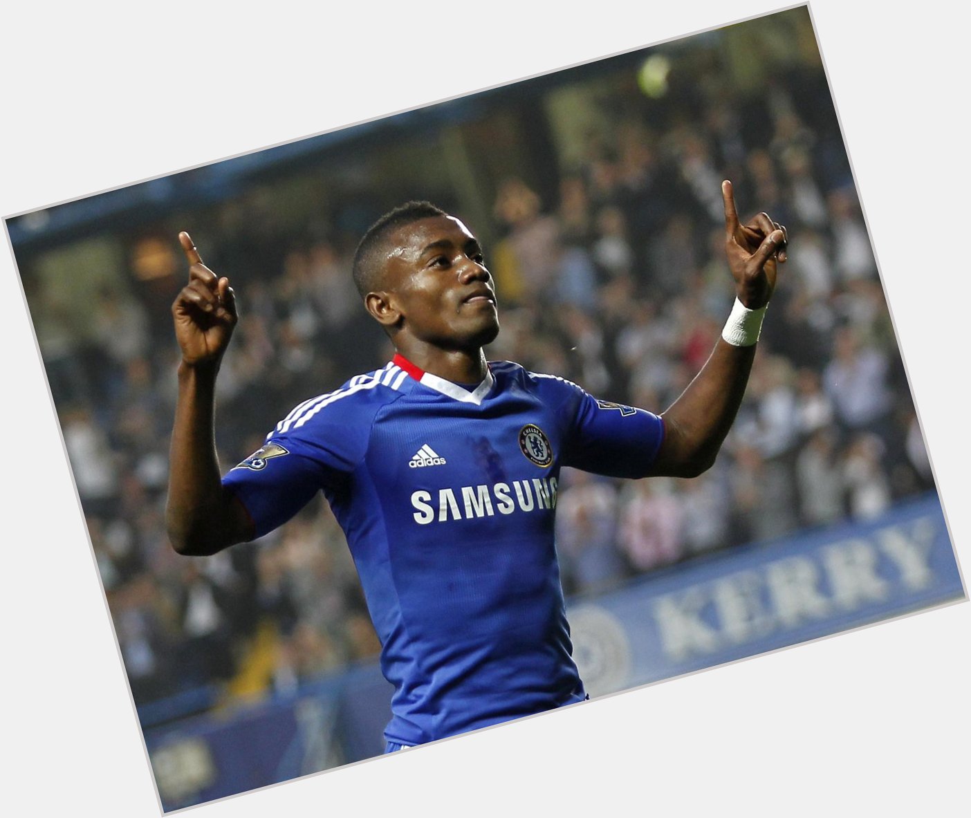 Happy birthday to Salomon Kalou, who contributed to 100 goals (60 goals & 40 assists) in 251 apps with Chelsea. 