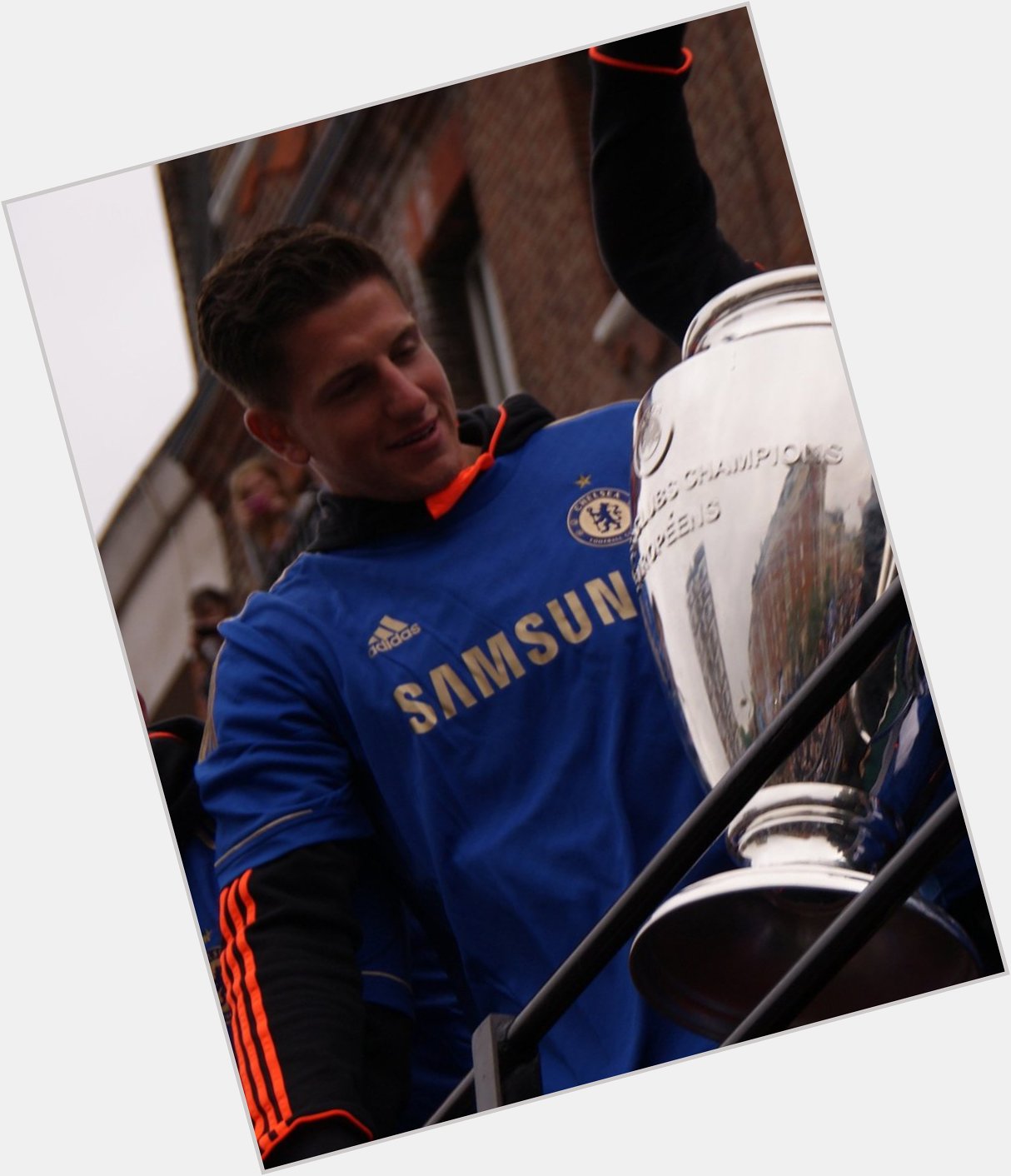 Happy Birthday Sam Hutchinson

(Imo if not for injuries would of made it to the first team)   