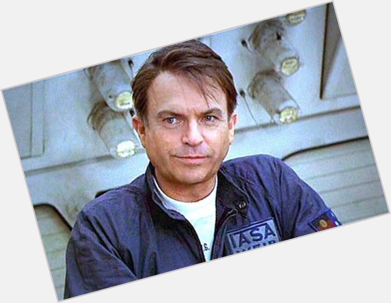 Happy birthday to Sam Neill who will always be Dr. Weir to this superfan. 