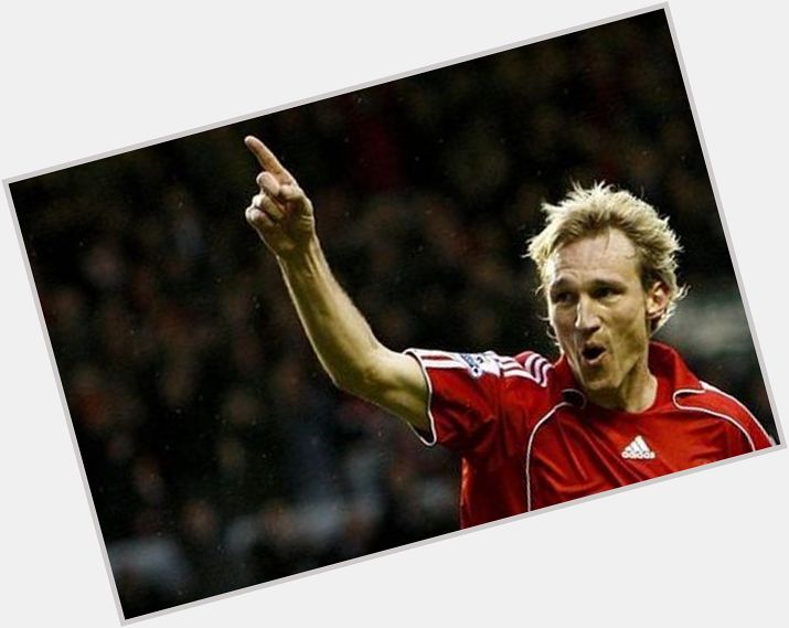 Happy birthday to Sami Hyypia! Incredible servant to Liverpool  