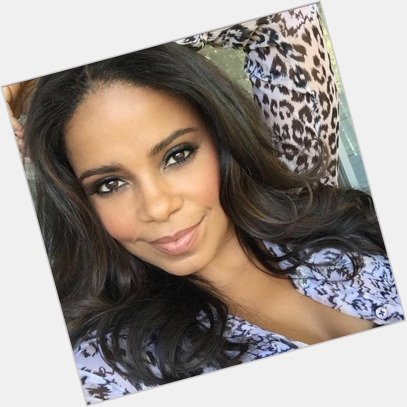 Happy birthday Everyone who knows me, know that I\m a big Sanaa Lathan fan. 