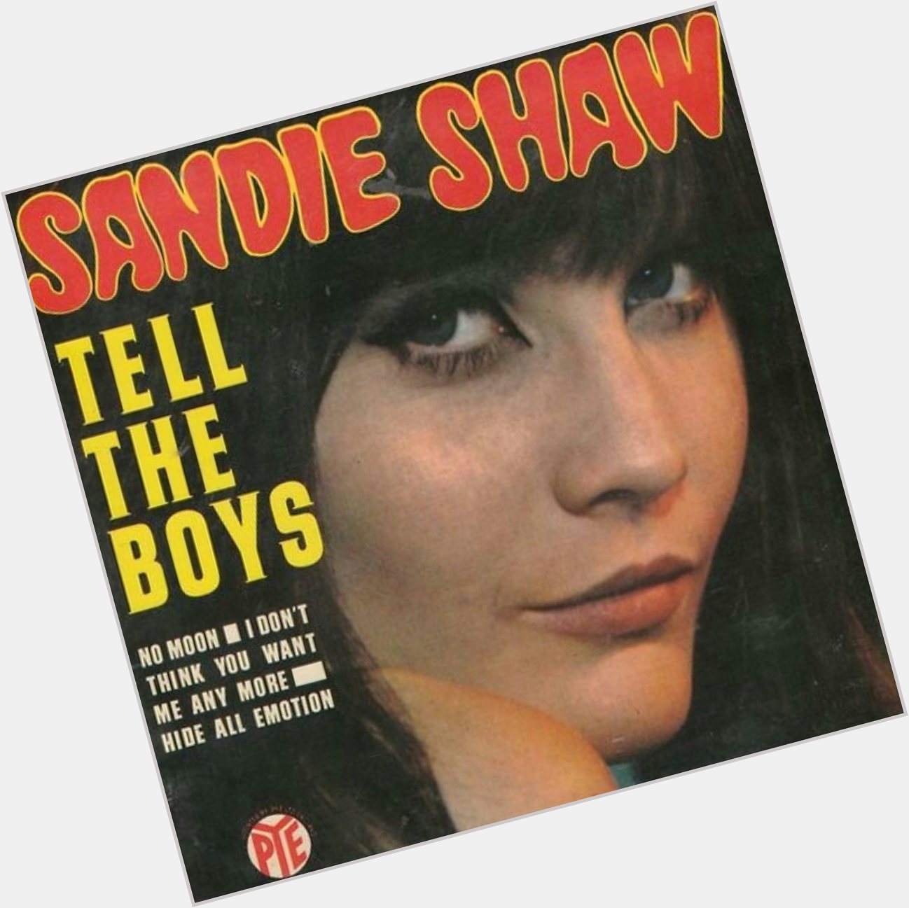 A very happy birthday to Sandie Shaw, born today in 1947. 