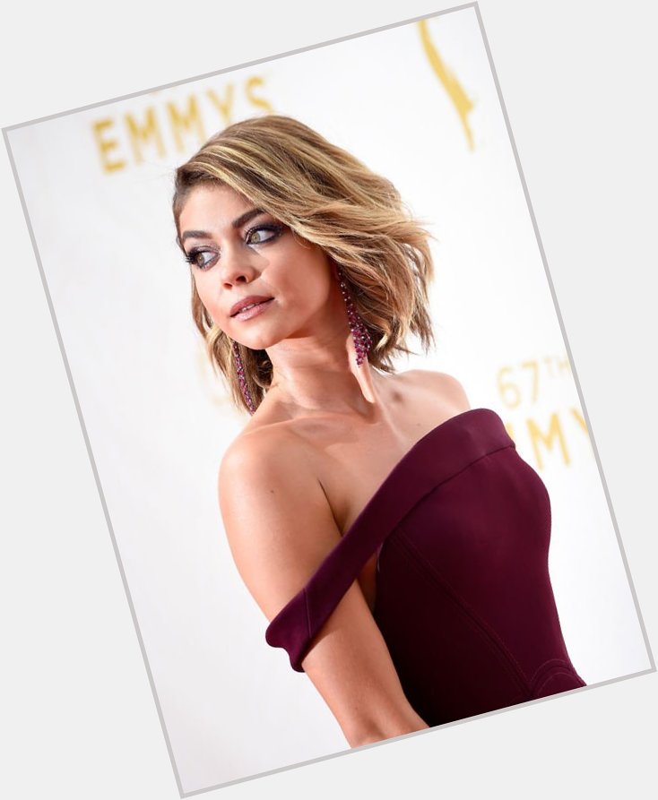 Happy 25th birthday, Sarah Hyland. You a Modern Family fan? What do you think of her? 