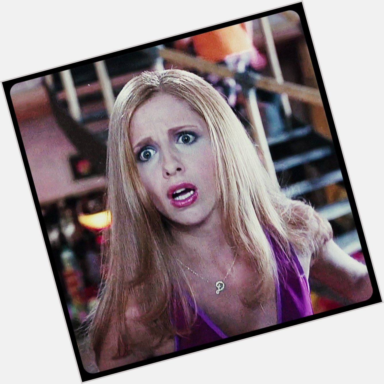 Sarah Michelle Gellar did a lot for our society as Daphne Blake   happy bday queen 