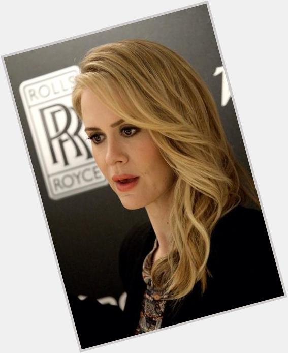 Wcm is sarah paulson btw ITS ALSO HER BIRTHDAY TODAY HAPPY BIRTHDAY SARAH 