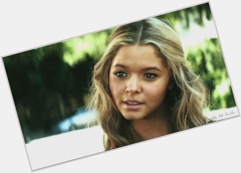 Happy BIRTHDAY Sasha Pieterse  See you soon on pretty little liars the perfectionnist 