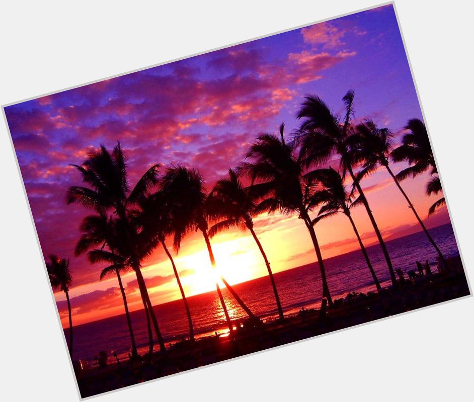  Happy Birthday Schae!! Enjoy your day!!   especialy for you, a beautiful Hawaii picture! 