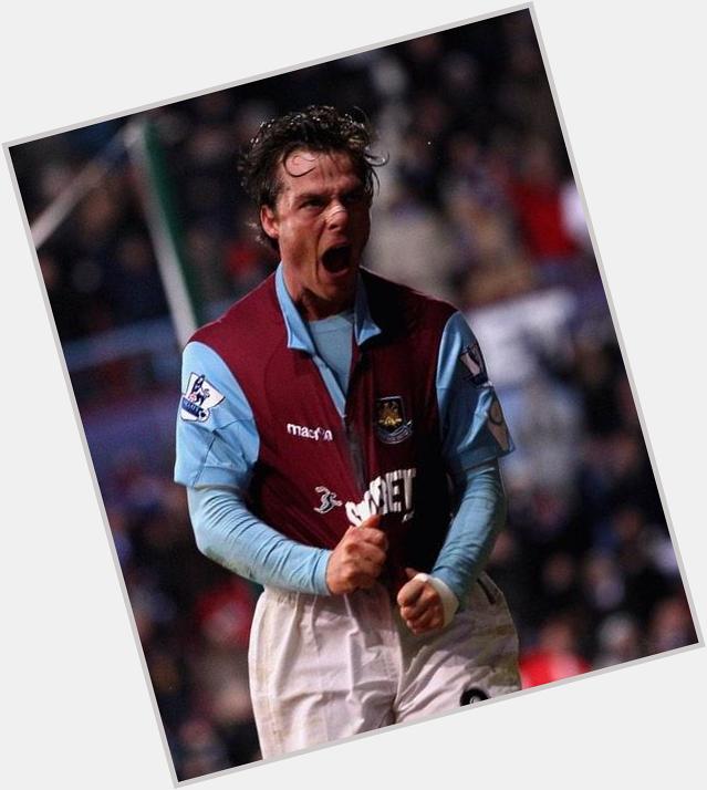Happy Birthday to former hammer Scott Parker, will always have a sweet spot for him  
