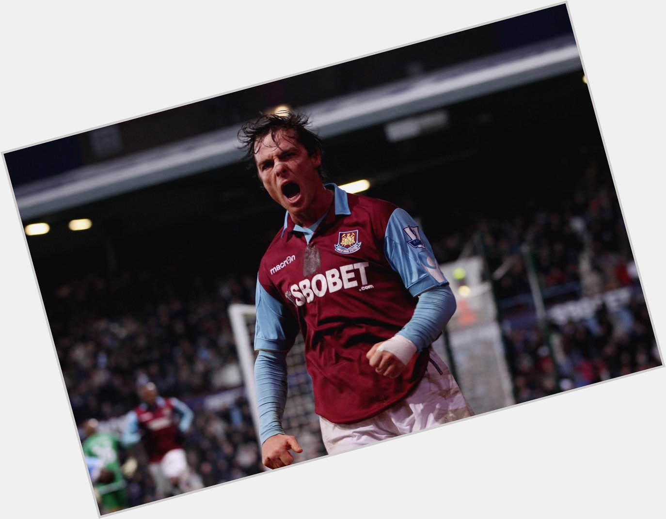 Happy birthday to Scott Parker. West Ham appearances: 113 
Goals: 10 
FWA Footballer of the Year: 1 