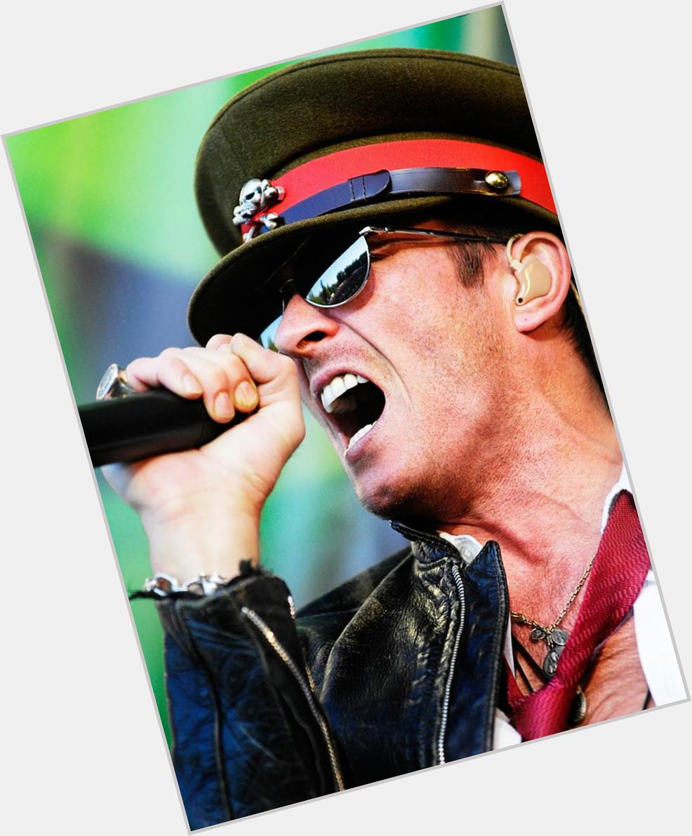 Happy 48th birthday Scott Weiland of Stone Temple Pilots and Velvet Revolver with - 