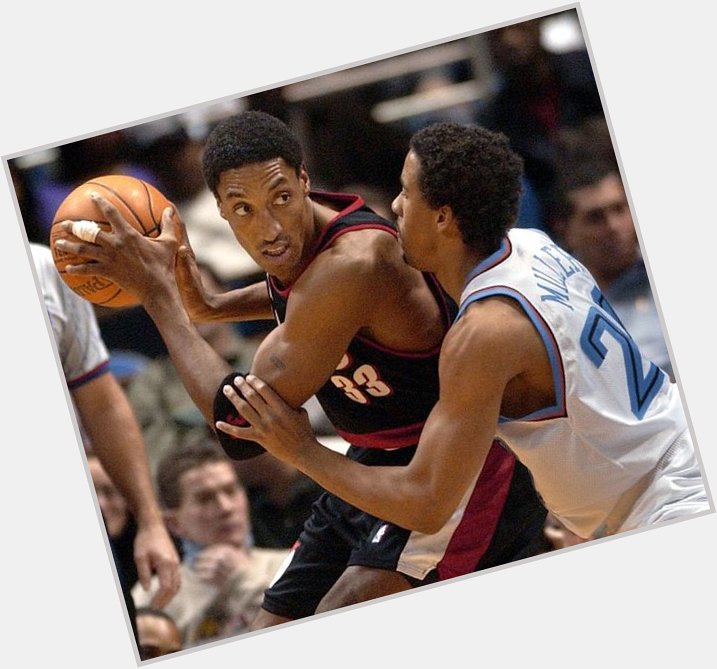 Happy birthday to the tallest point guard in Blazers history, Scottie Pippen 