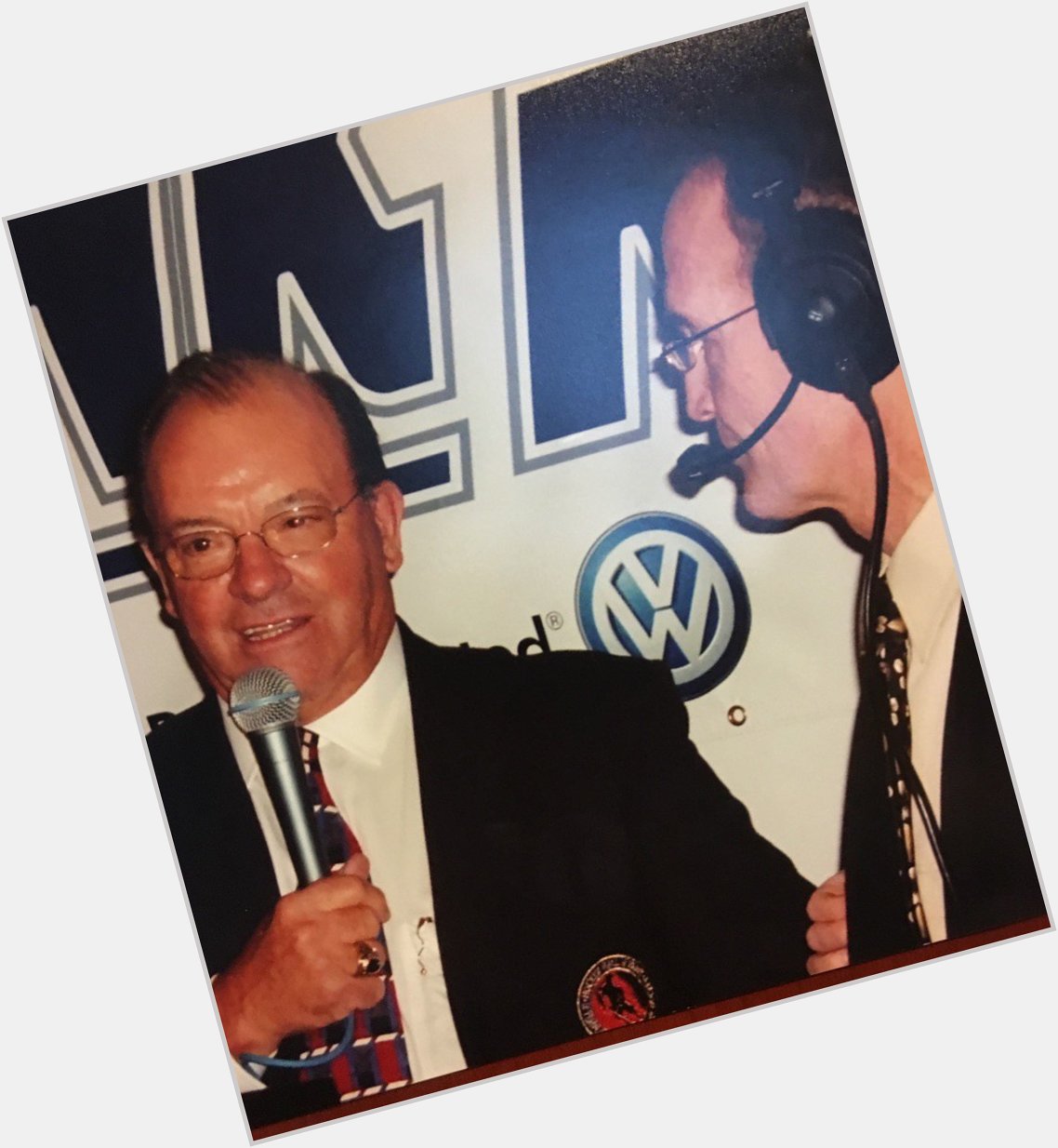 Happy 84th birthday to legendary coach Scotty Bowman. My pre game guest from years ago. 