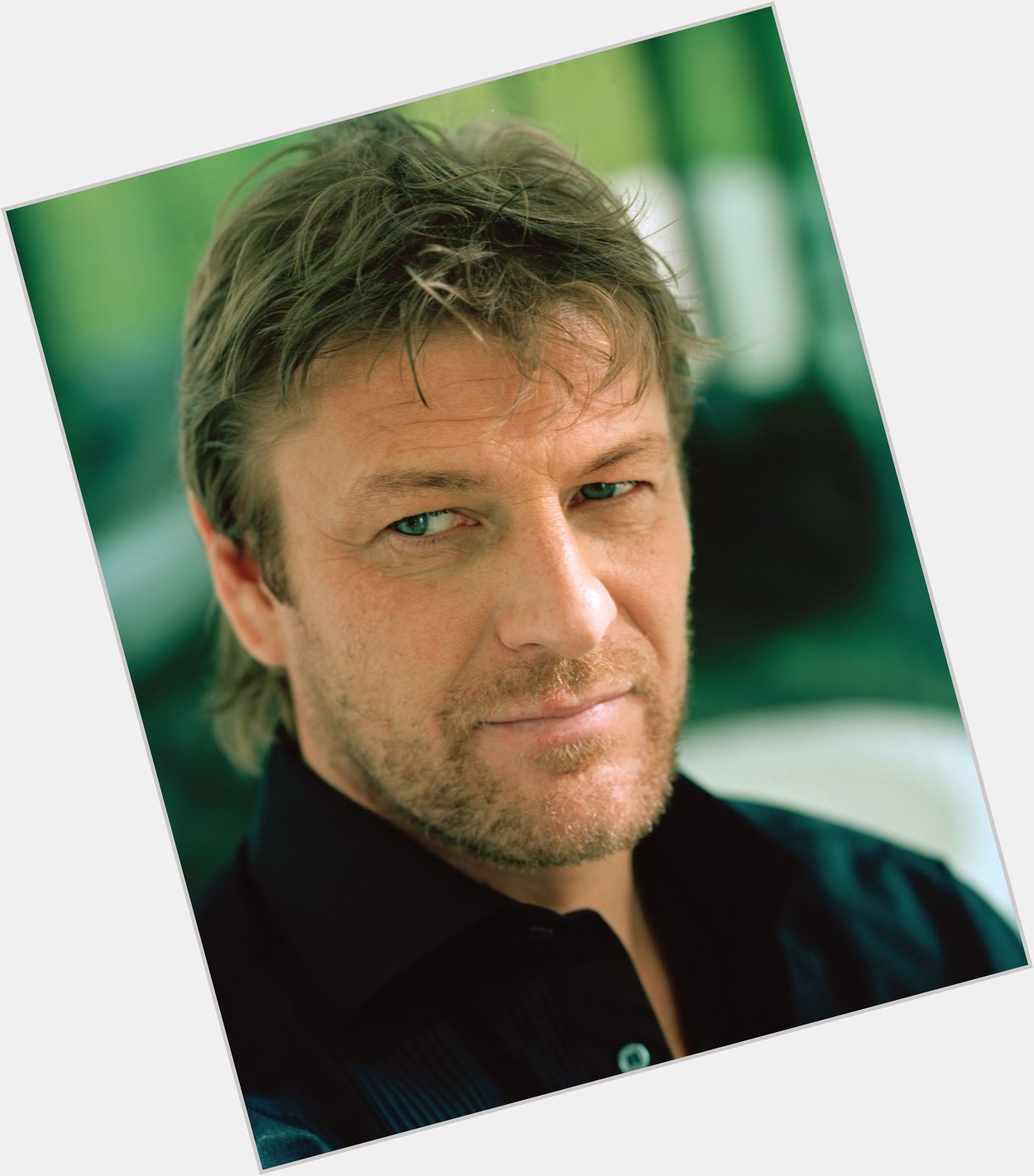 Happy 56th birthday to Sean Bean! Try not to die. 