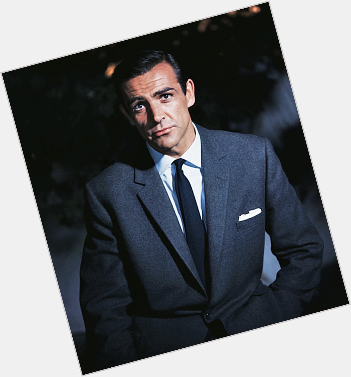 Happy 91st Birthday to the legendary Sir Sean Connery.
The first cinematic James Bond. 
