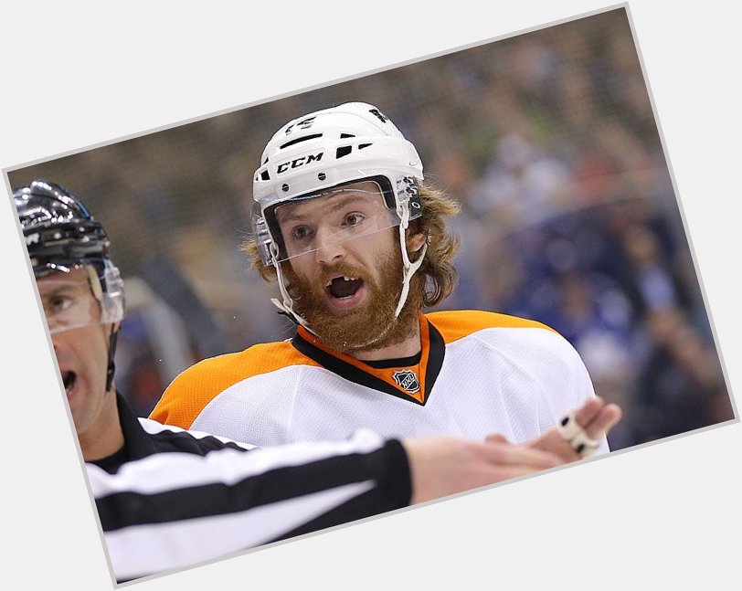 Happy birthday to the Flyers leading goal scorer Sean Couturier! 