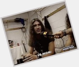 It\s sean kinney day!!!! happy birthday to this amazing guy, he\s the only clown i love 