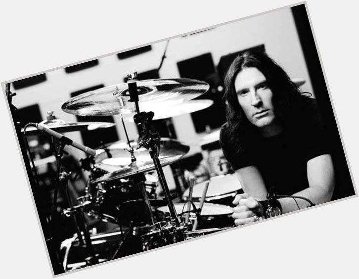 I\d like to wish a happy 55th birthday to Sean Kinney, drummer for Alice in Chains! 