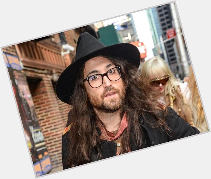 Well Im sorry that I forgot to also wish a happy birthday to Sean Lennon a big 39 today! 