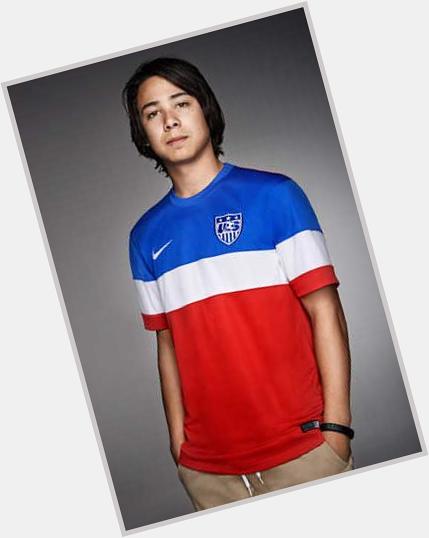 Happy birthday to my baby Sean Malto hope you have a nice day I wish I could be there to enjoy it with you 