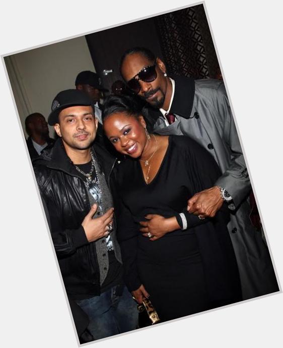 Happy belated birthday to Sean Paul. One of my favorite artists from Jamaika. 