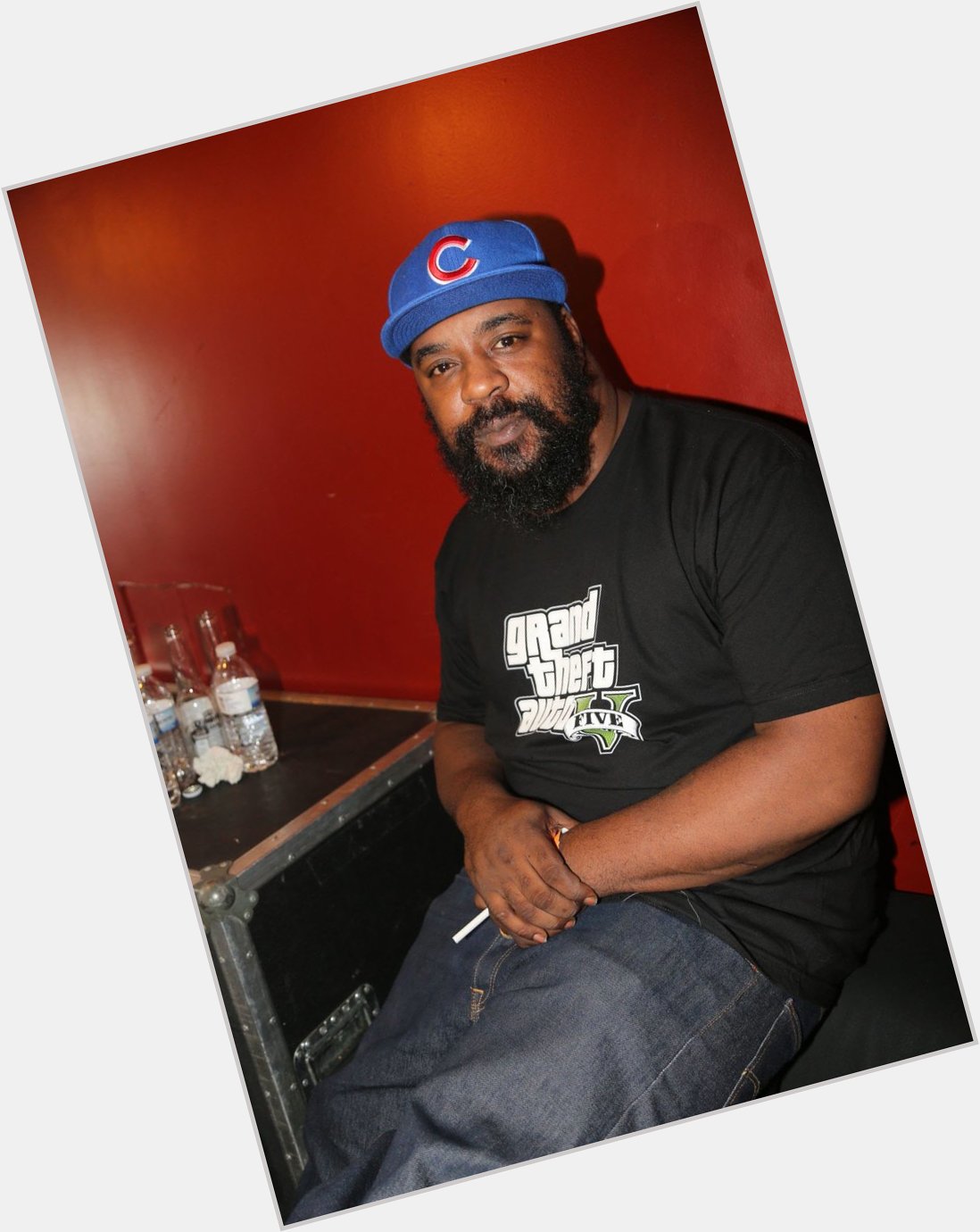 Happy birthday to the legend Sean Price. Very underrated MC & has multiple classics. Whats your favorite song? 