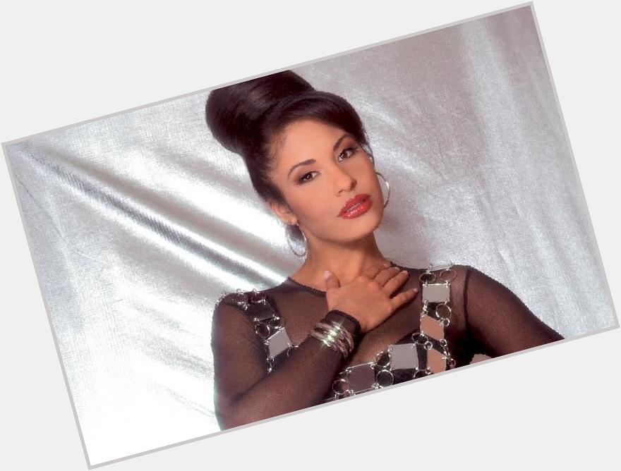 Feliz cumpleaños a Selena Quintanilla // Happy birthday to Selena Quintanilla 