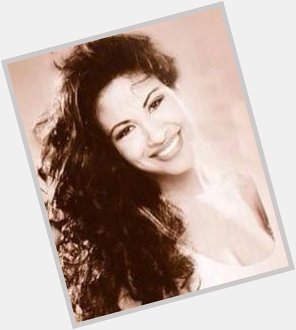 Happy birthday to the legendary Selena Quintanilla! 