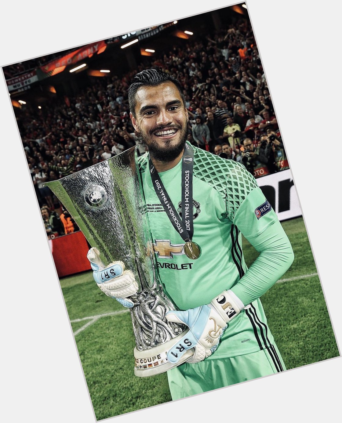 Happy Birthday to the 2nd best goalkeeper in the Premier League Sergio Romero    