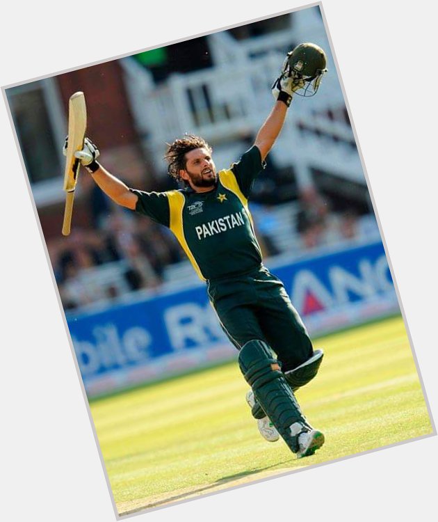 Happy Birthday to PAKISTAN Biggest Entertainer the one & only SHAHID AFRIDI   
