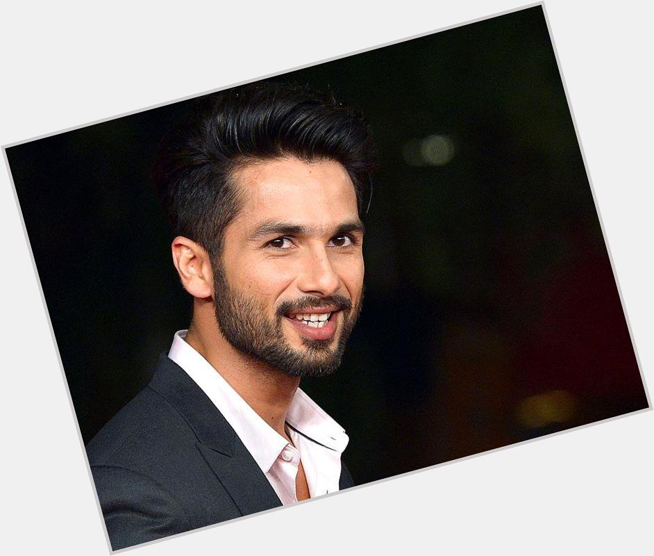 Happy Birthday Shahid Kapoor! His 5 most memorable onscreen appearances: 