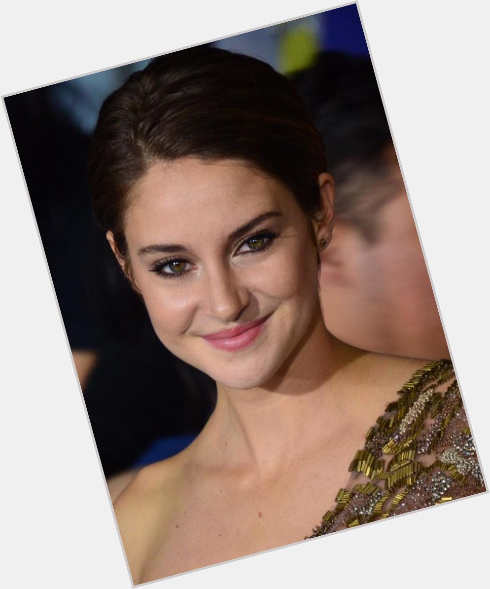Happy Birthday to the one and only Shailene Woodley!     