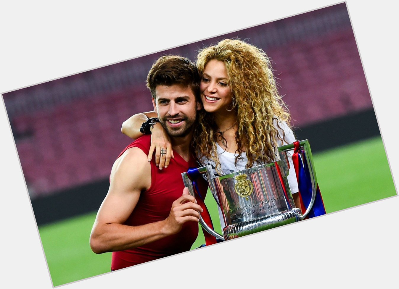 Happy birthday to Gerard Piqué and his wife, Shakira! 

Here\s a little in their honor. 