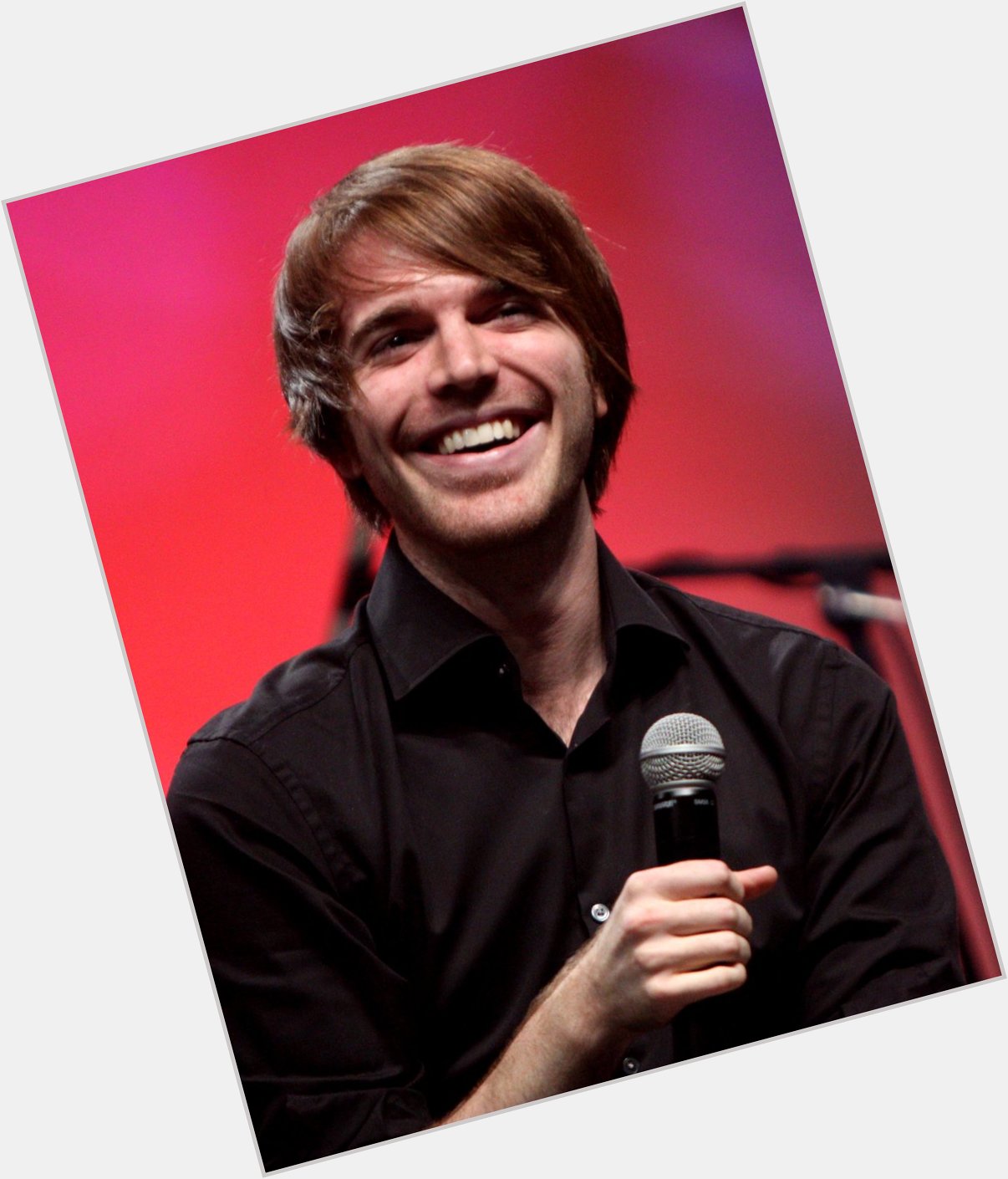 Happy 30th Birthday to YouTuber and actor, Shane Dawson! 