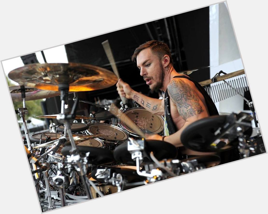  HAPPY BIRTHDAY to our favorite drummer, the one + only Shannon Leto! 
BRAZIL LOVES YOU <3 
