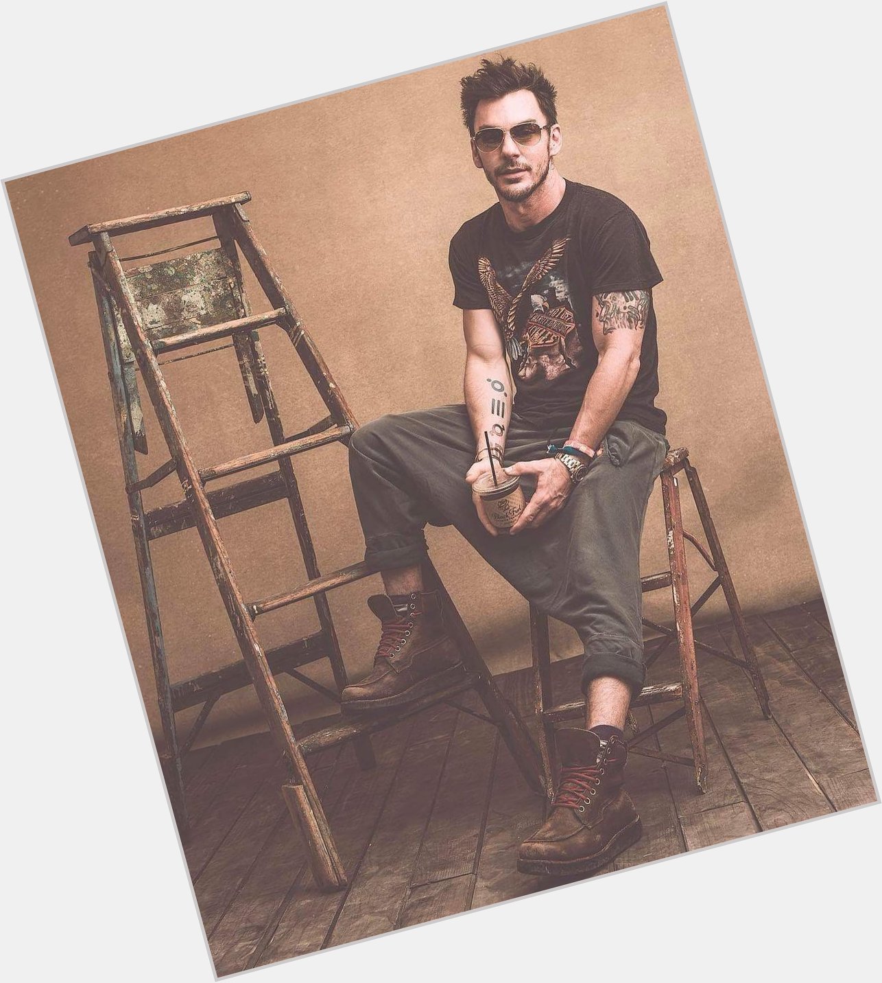 Happy birthday to our very own Shannon Leto!!! 