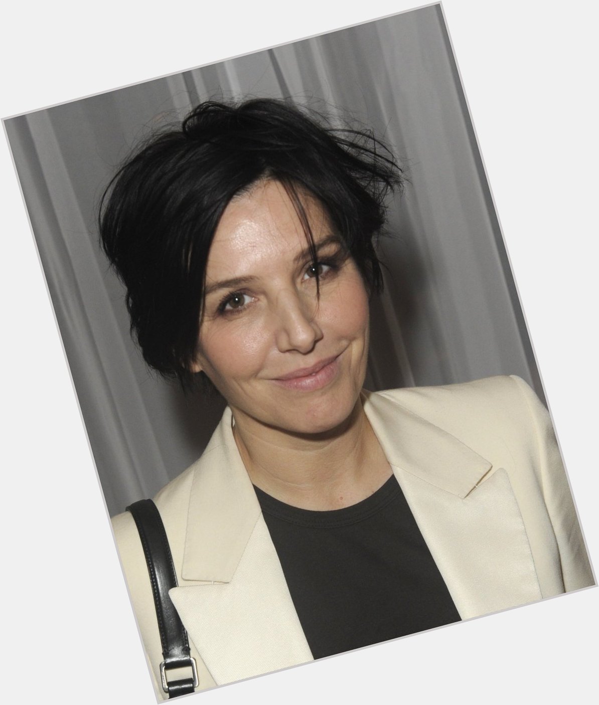 Sharleen Spiteri - I wonder  via Happy Birthday Sharleen 