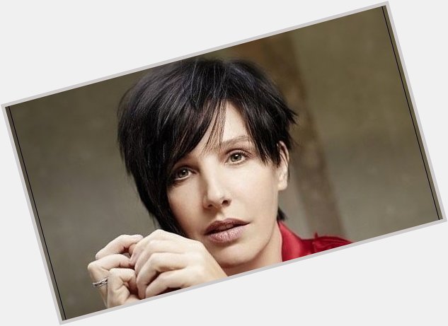 Happy Birthday to Sharleen Spiteri, singer, songwriter from Scottish pop rock band Texas. 
(7 November 1967) 