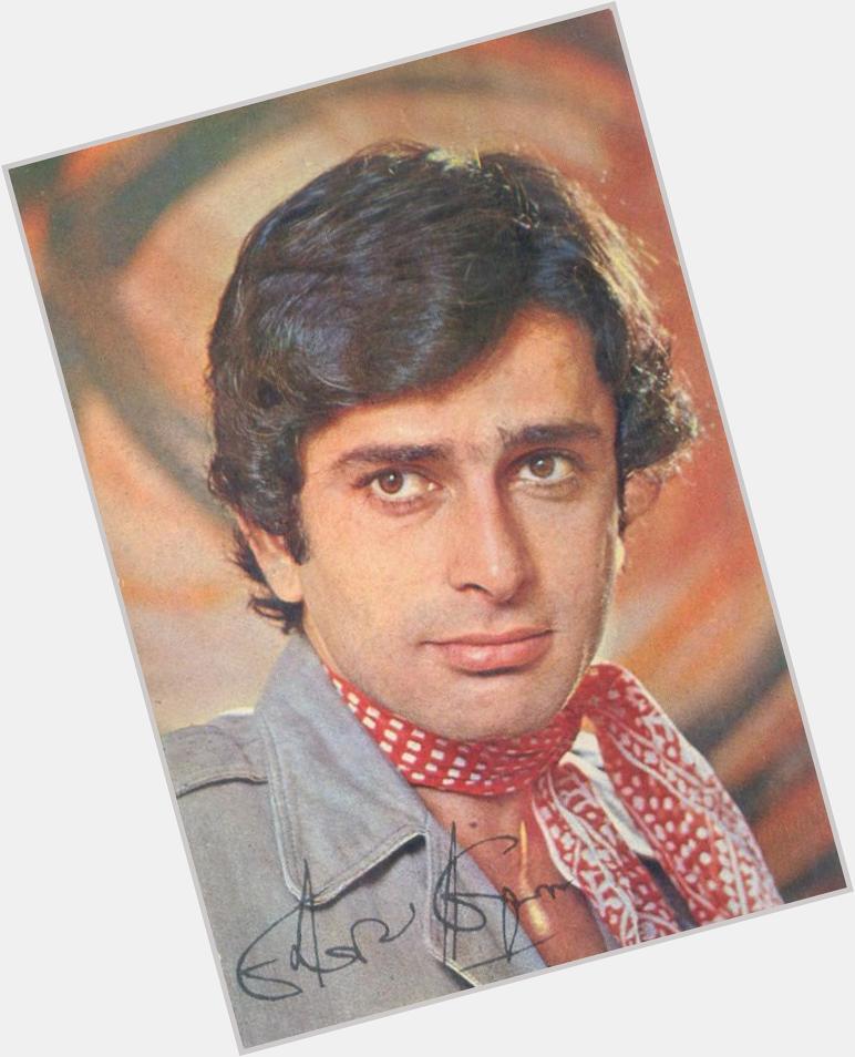 Here wishing the handsome Shashi Kapoor, a very happy birthday ! And thank you for the fairy-tale romances. 