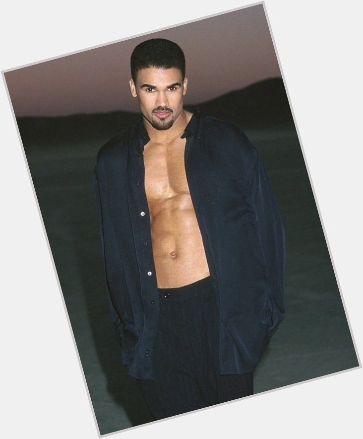 Happy 52nd Birthday to one of my first celebrity crushes ever, Shemar Moore    