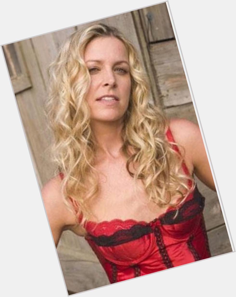 Happy birthday to one of the sexiest horror actresses out there: Sheri Moon Zombie! 