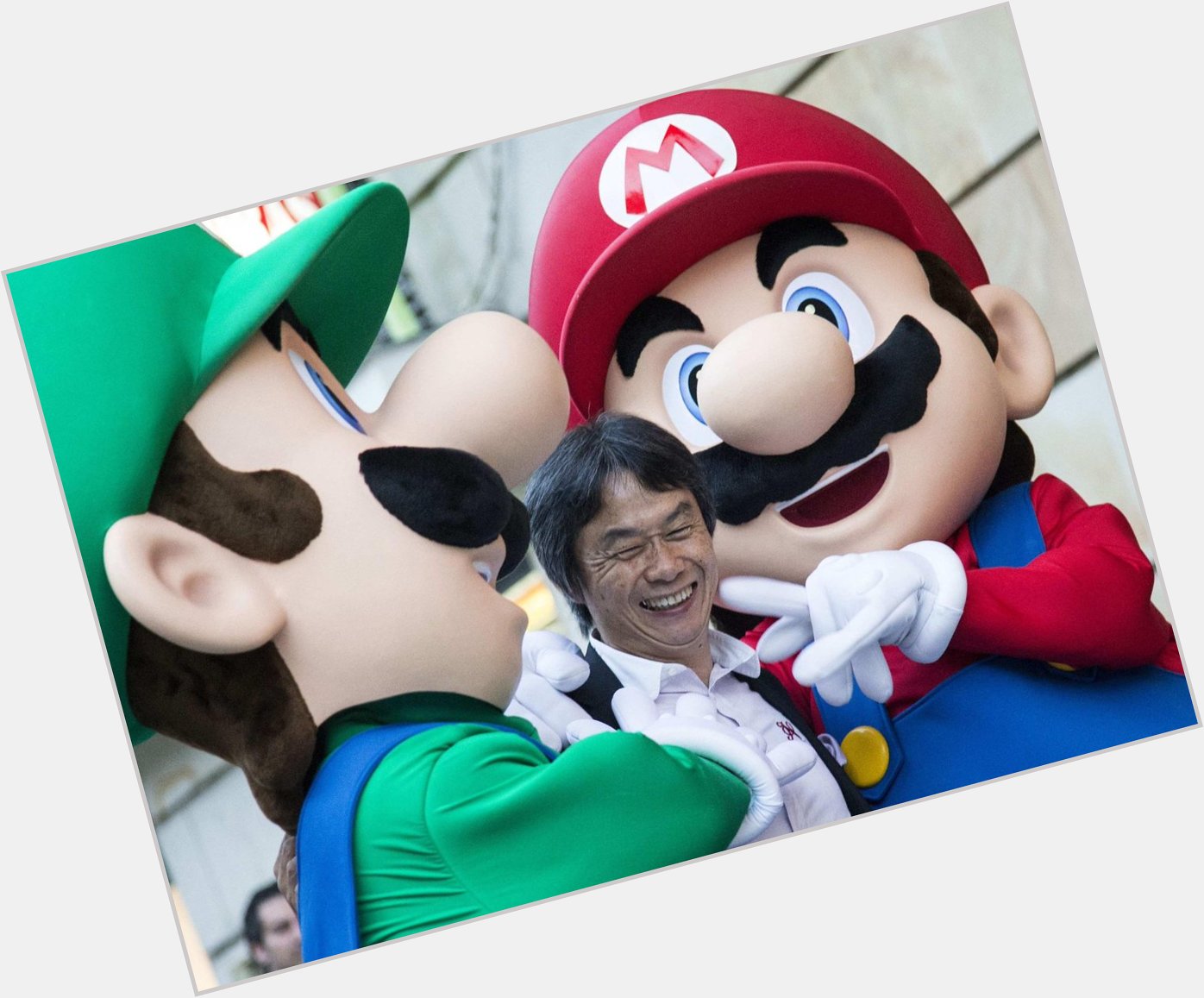 I nearly forgot: happy birthday Shigeru Miyamoto! Hope we may enjoy you and your games for many more years. 
