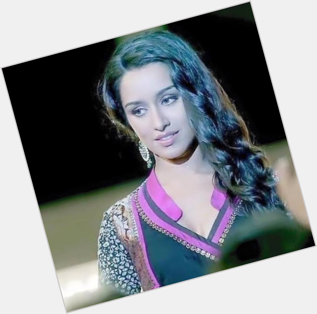 Happy birthday shraddha kapoor  i love you so so so much i can\t even tell 