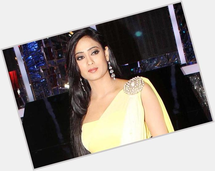 Shweta Tiwari turns a year older 

to wish the talented actress a very happy birthday   
